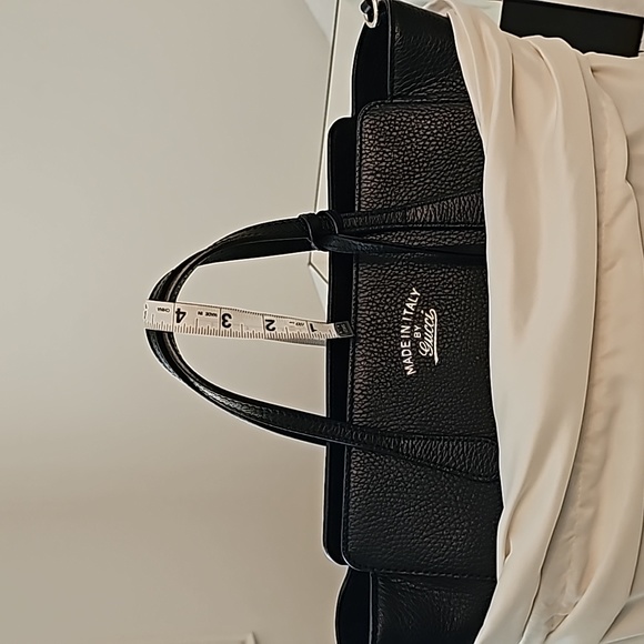 GUCCI BAG MOST FABULOUS, CHIC, SEXY 100% AUTHENTIC GUCCI BLACK TOTE BAG - Picture 12 of 16